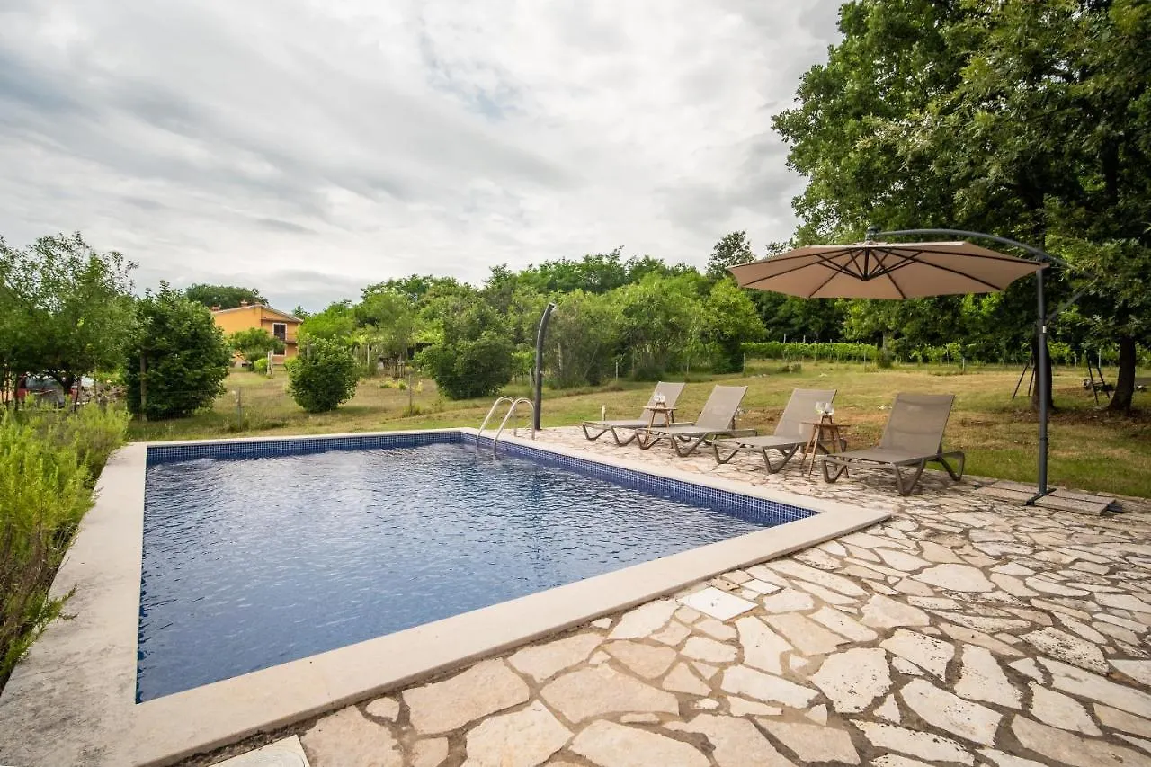 House Luce Villa Krapan Holiday home